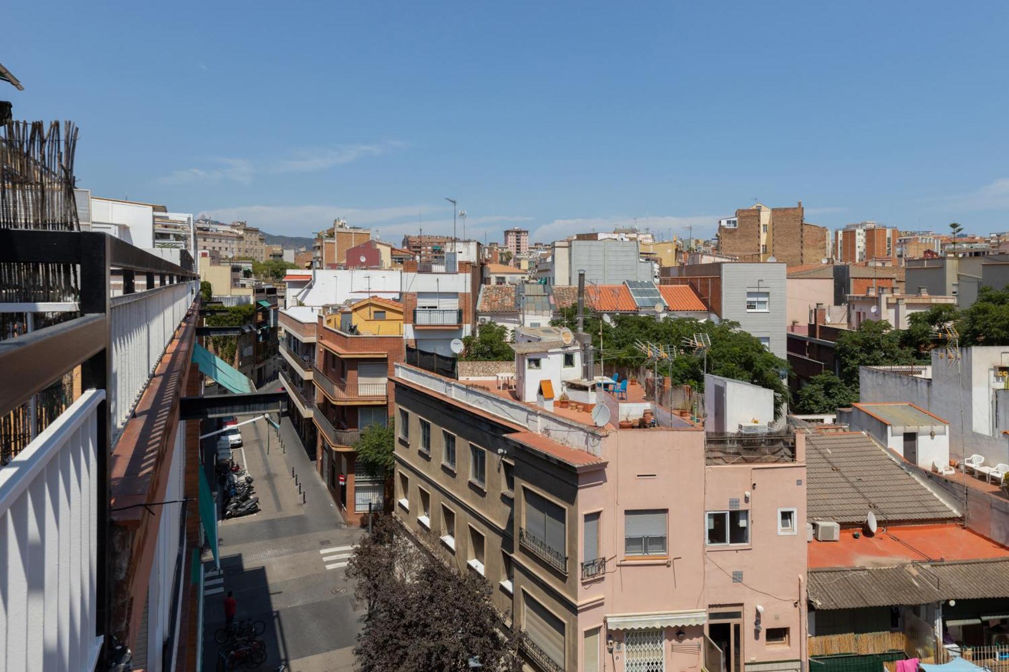 Aparteasy - Atic Sants Barcelona Exterior photo